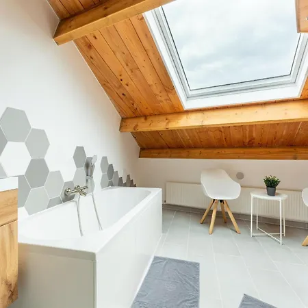 Tranquil Countryside Home, Cleaning Included Goirle